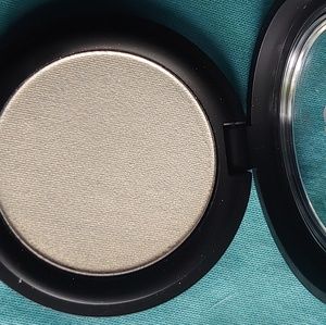 Kat Von D Eyeshadow Thunderstruck